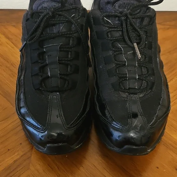 Nike Airmax Black Women Size 8 - Picture 1 of 6